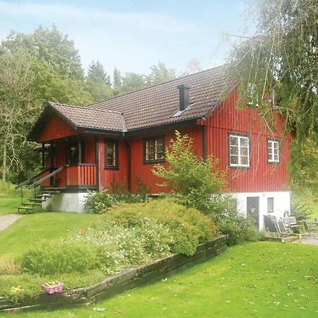 Cozy Home In Uddevalla With Wifi Häljebol Extérieur photo