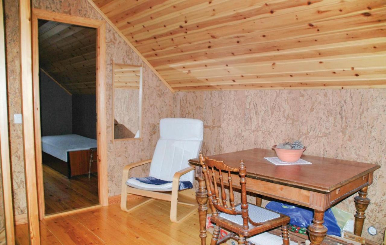 Cozy Home In Uddevalla With Wifi Häljebol Extérieur photo